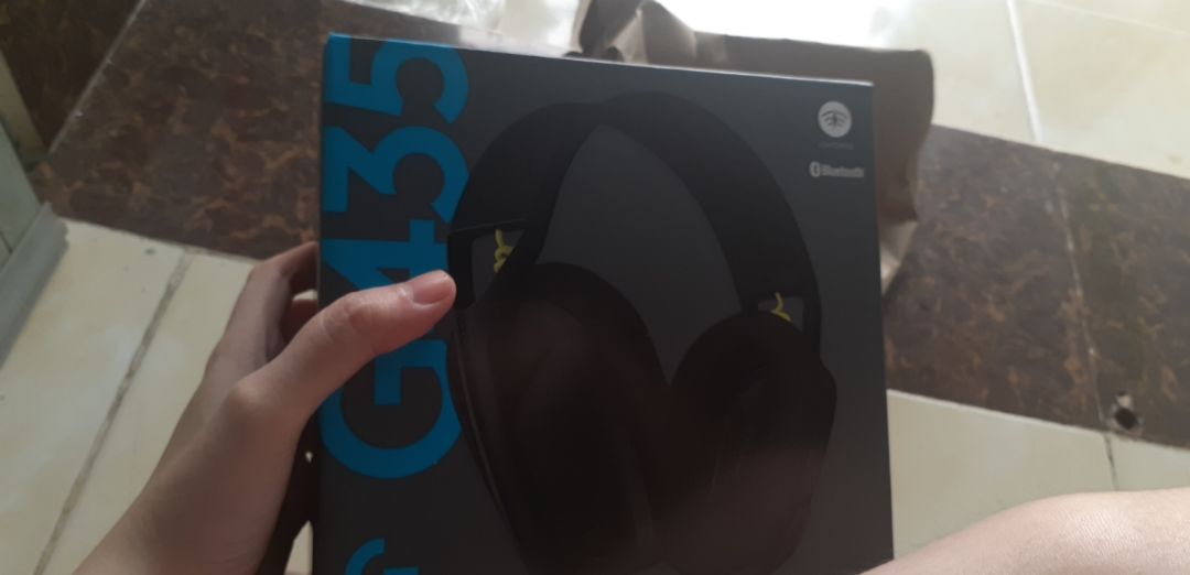 Tai nghe nhìn xịn cực, màu đẹp đúng vs ảnh, mới sài thử thì thấy chất lượng OK, k biết lâu dài ntn nhưng hiện tại thì mình thấy ổn áp. Chỉ mới dùng thử kết nối = usb chứ kết nối còn lại k biết dùng sao.