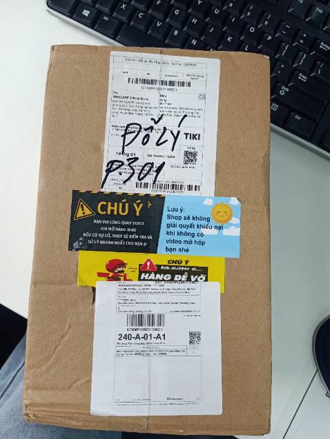 Đầu bàn chải nhỏ, lông mềm, lực xoay khá mạnh.