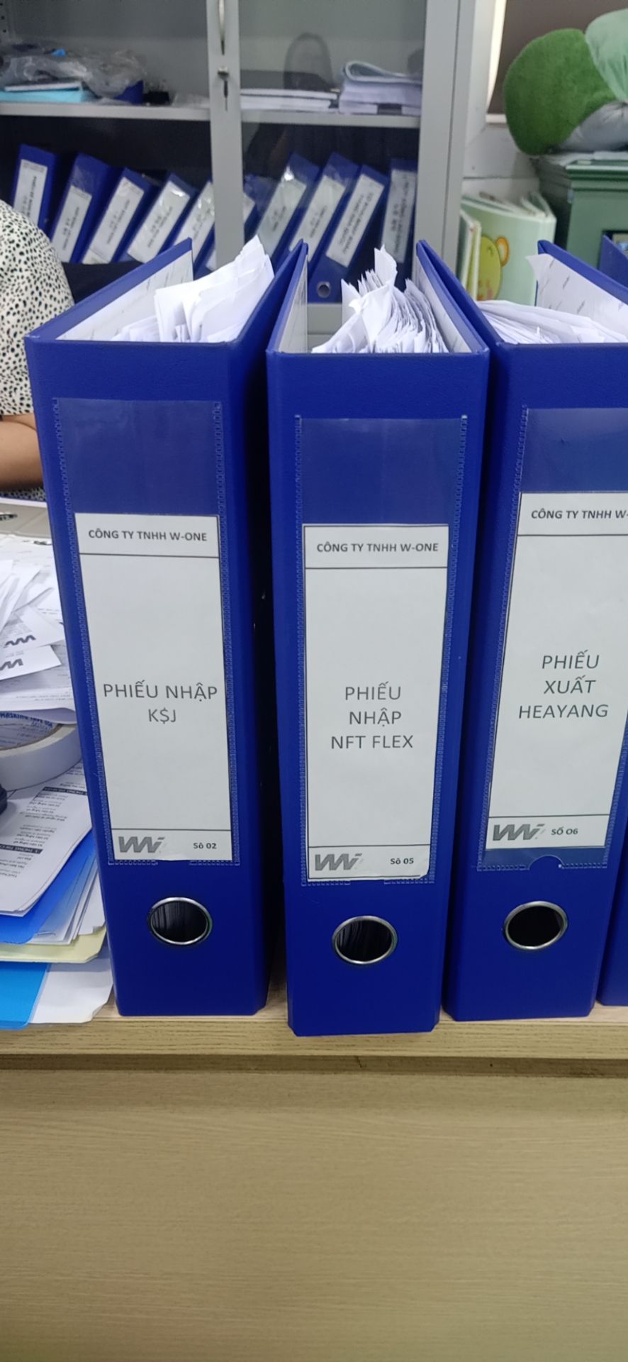 cần mua gấp bút này. shop liên hệ lại em với ***



[TB] Cập nhật ứng dụng My Viettel phiên bản mới nhất để kiểm soát tiền cước, tra cứu khuyến mại, đăng ký gói data, nhận voucher ưu đãi Viettel++ và nhận 500MB lưu lượng data miễn phí. Truy cập https://myvt.page.link/upgrade để cập nhật. Ưu đãi 500MB được cộng trong 48h, hạn sử dụng trong 7 ngày. Chi tiết LH 198 (0đ). Trân trọng.