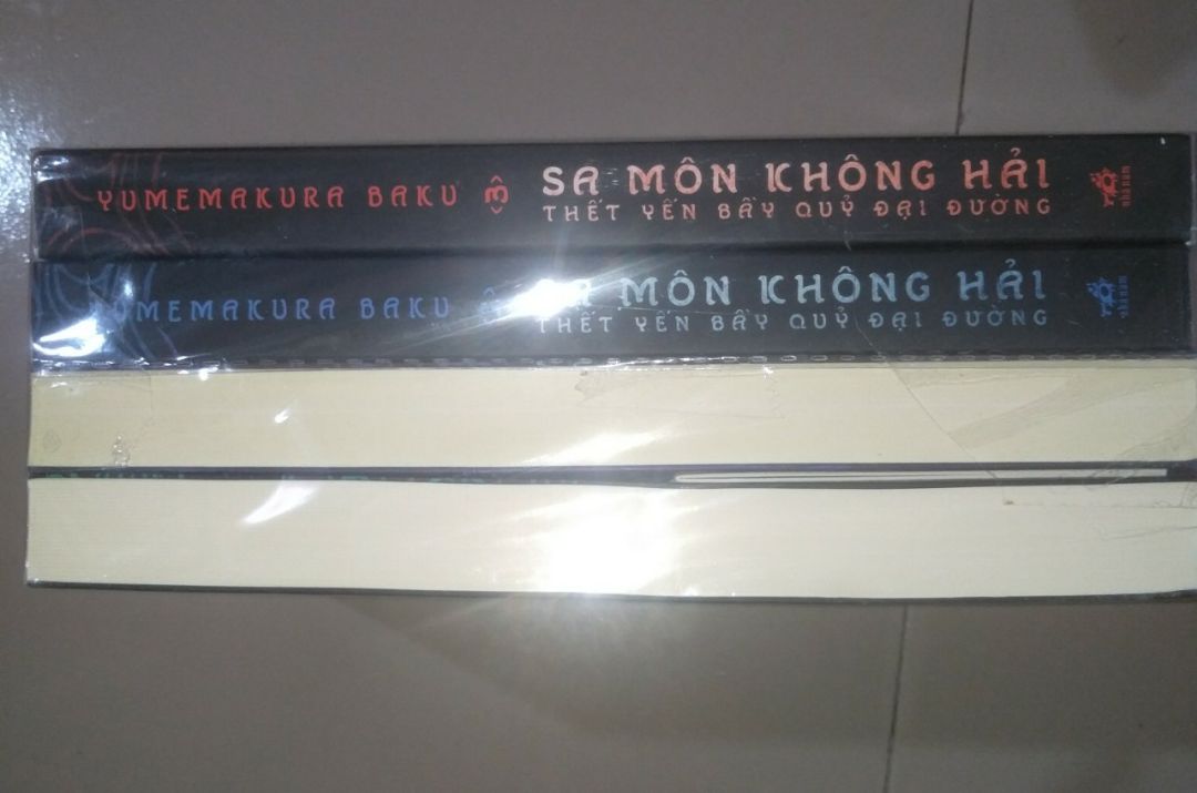 Pháp sư tiki cũng cải thiện chút xíu (nhấn mạnh chút xíu) về đóng gói hàng cụ thể là có lót thêm một miếng giấy ở dưới :) mong pháp sư tiki cải thiện hơn, à cảm ơn shop về món quà 😘