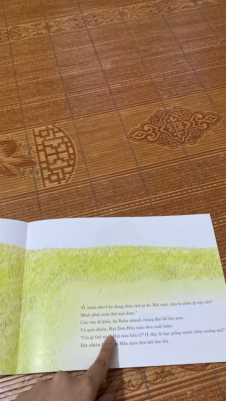 Sách có màu sắc đẹp, bắt mắt trẻ thích thú khi xem sách
Nên mua ạ ❤️