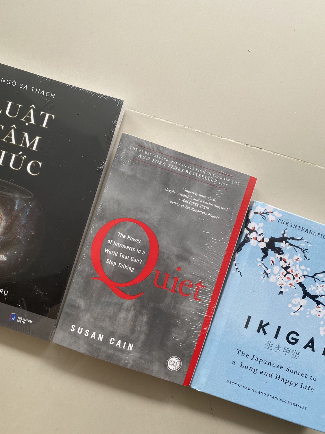 Rất mong chờ. Sách bọc cẩn thận, giao đúng hạn. Mình luôn có trải nghiệm tốt với tiki! 👍👍