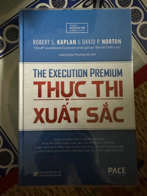 Sản phẩm giao đúng sách cần mua, giao hàng nhanh, dịch vụ giao hàng tốt, giá cả hợp lý, nội dung sách chưa đọc sẽ phản hồi sau