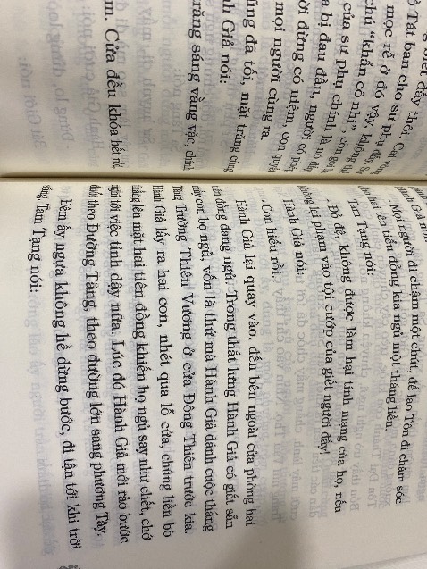 Ưu điểm: Bản dịch hay, chất lượng.
Nhược điểm: Chất lượng giấy mỏng quá, chữ in ở mặt sau lộ ra ở cả mặt trước khiến nhìn nhức mắt.
Hình minh họa hơi ít, nhỏ và khó nhìn.