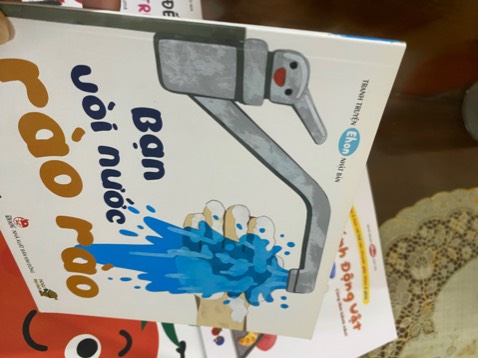 Shop gói hàng kĩ, hình ảnh sách dễ thương, màu sắc bắt mắt. Nói chung là mình rất hài lòng, mn nên mua nhé.