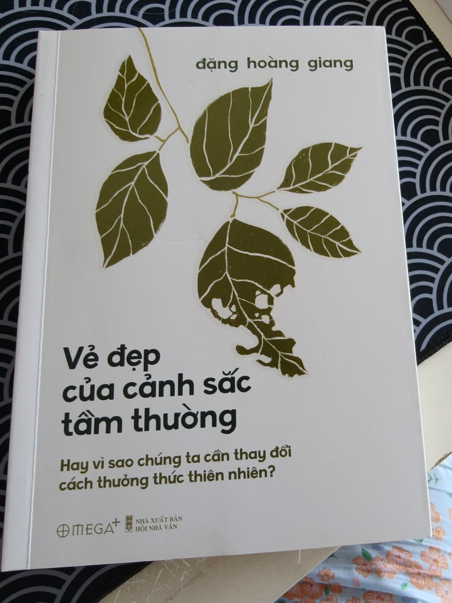 Sách hay, vừa dễ thương lại vừa nhiều suy ngẫm, đóng gói rất cẩn thận, giao siêu nhanh