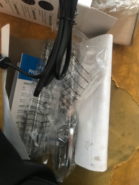 shop hỗ trợ đổi trả sản phẩm khi có lỗi.