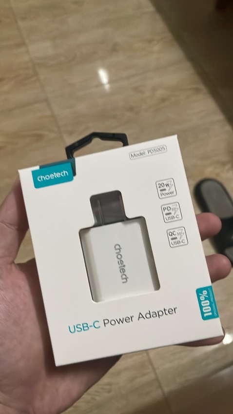 Sạc tốt shop giao hàng nhanh. Đã *** liên tục pin mau đầy