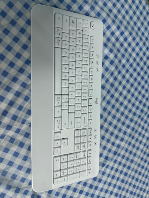 Bàn phím của mình xài 1 thời gian k bấm được các phím: H J K Delete Alt...... Mình cần được hỗ trợ bảo hành gấp!