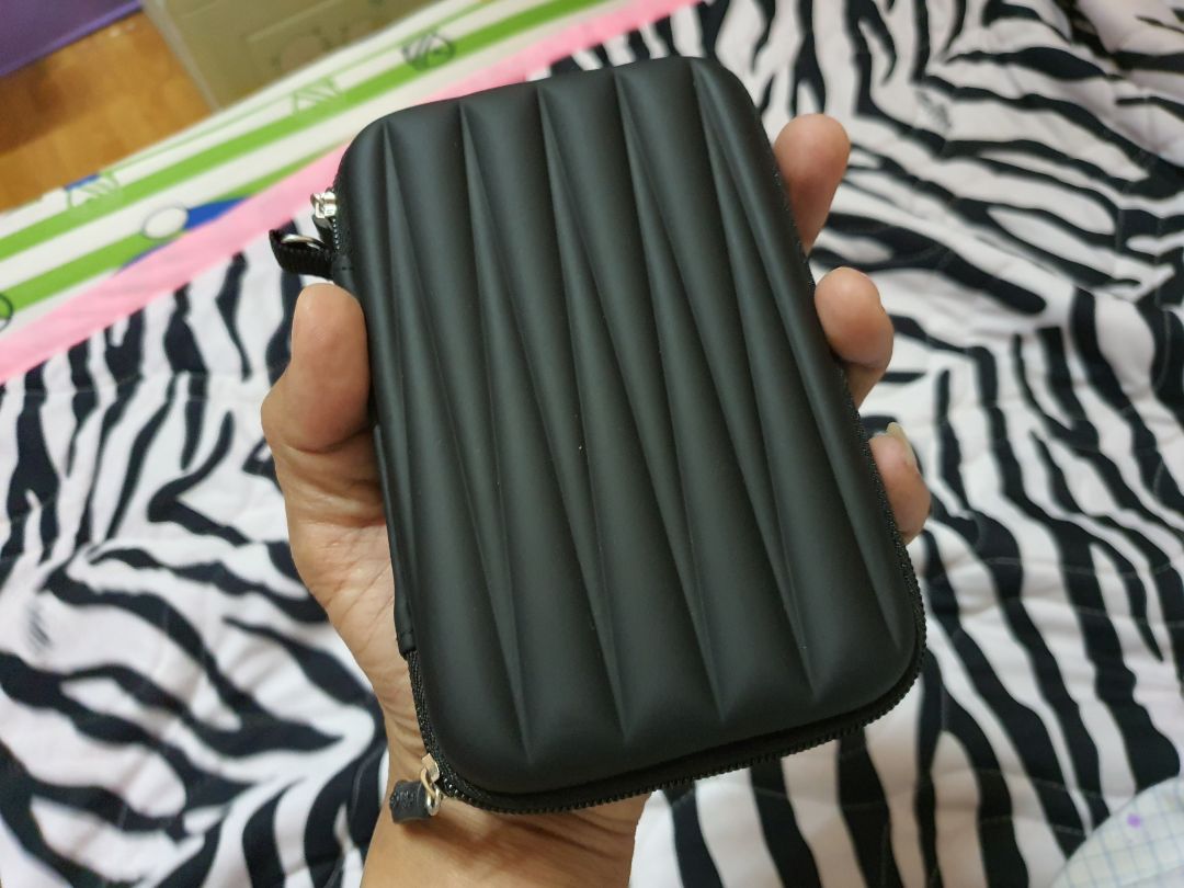 Hàng giao đúng mẫu, đẹp, chắc chắn, đóng gói cẩn thận. Rất yên tâm khi mua hàng ở tiki. 5 sao Hàng giao đúng mẫu, đẹp, chắc chắn, đóng gói cẩn thận. Rất yên tâm khi mua hàng ở tiki. 5 sao