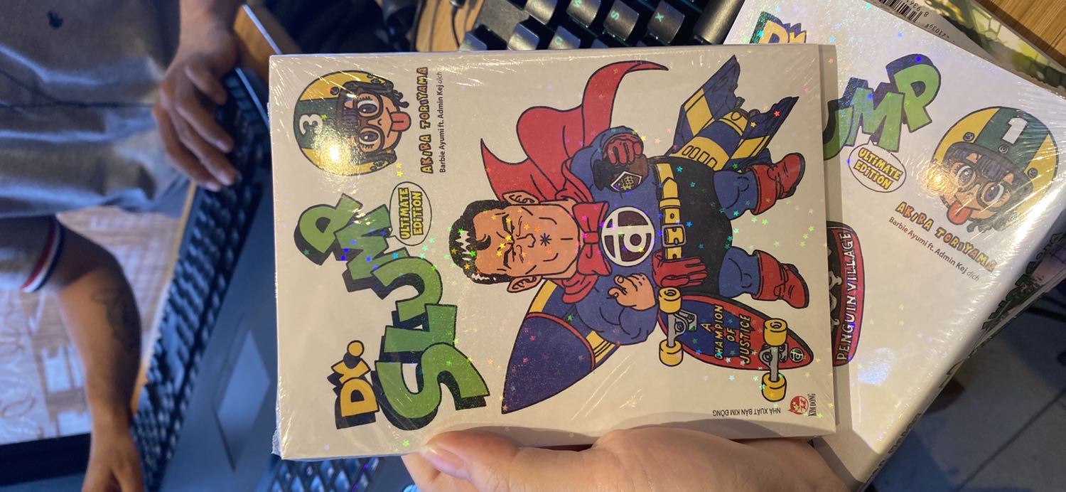 Chưa mở màng bọc bảo vệ nhưng nhìn chung là giấy đẹp và trắng, nặng tay, gáy đẹp