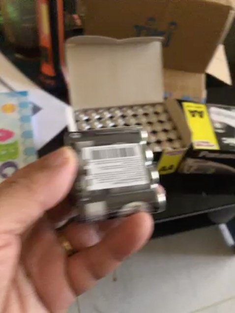 Hàng giao đúng và đủ. Vận chuyển cực nhanh, nhân viên giao hàng hoạt bát vui vẻ, sẽ đánh giá chất lượng sau. Ủng hộ shop 5🌟