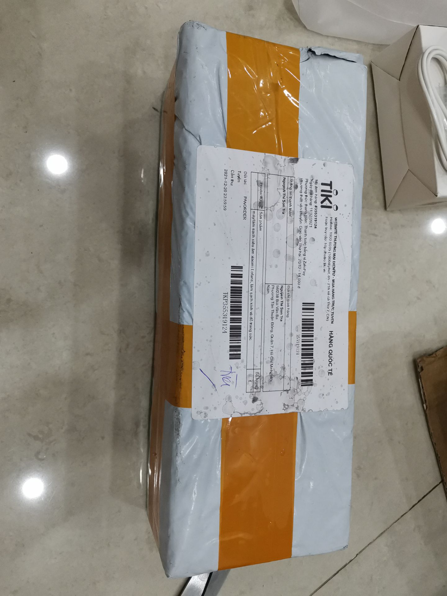 Hàng giao hơi lâu,máy nhìn ổn. Sau khi xài sẽ đánh giá tiếp ạ. Hàng giao hơi lâu,máy nhìn ổn. Sau khi xài sẽ đánh giá tiếp ạ.