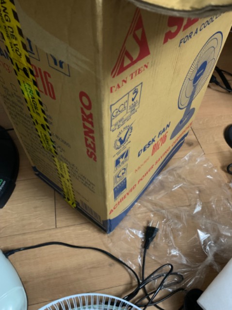 Quạt bể cánh. quá tệ...............