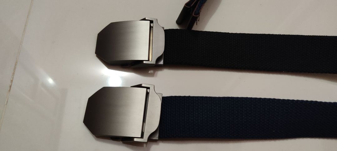 Sản phẩm rất tuyệt vời hàng chất lượng tốt đầu dây đúng như giới thiệu bằng thép ko rỉ, dây thì rất chắc chắn mua dây thắt lưng của shop rất đáng tiền,shop và tiki giao hàng rất nhanh sẽ ủng hộ shop trong thời gian tới!