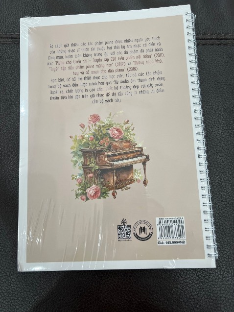 Sách trình bày và trang trí cuốn hút