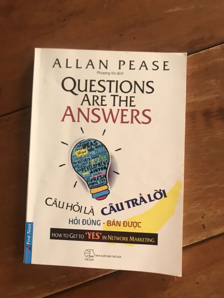 Cuốn sách rất tuyệt vời ☺️ Sách khá là mỏng chỉ 116 trang thôi, nhỏ nhưng có võ bạn nhé! Nếu bạn làm việc trong ngành multilevel marketing (bán hàng trực tiếp) hãy sở hữu nó và đọc ít nhất 1 lần trong đời. Cuốn sách cũng phù hợp với những bạn làm trong ngành tư vấn, kinh doanh sẽ biết cách tư vấn và tương tác khách hàng tốt hơn.