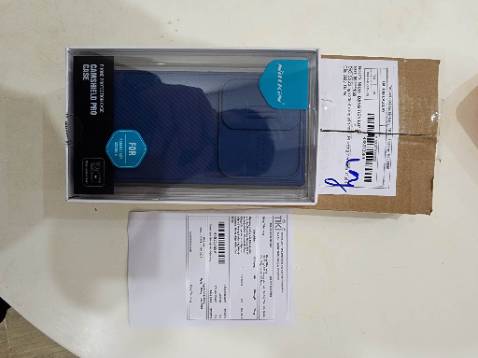 Làm việc ***, giao hàng không đúng màu. Hai màu hoàn toàn khác nhau, đặt màu xanh rêu thì giao màu xanh da trời. Nhưng cũng không hề báo gì khách hàng. Đề nghị tiki xử phạt nghiêm. Làm mất thời gian của khách hàng