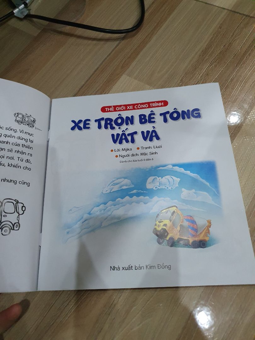 sách tranh đẹp, nội dung đơn giản phù hợp vs bé 4.5 t nhà m.