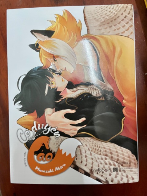 Mặc dù là cuốn truyện tranh đầu tiên của Mei nhưng rất ấn tượng nhé（╹◡╹）♡
Truyện dịch hay, cốt truyện nhẹ nhàng lắm vậy nên rất dễ đọc và bìa còn đẹp nữa
Không còn gì để chê hết, cảm thấy rất xứng đáng khi cầm trên tay luôn (๑･̑◡･̑๑)