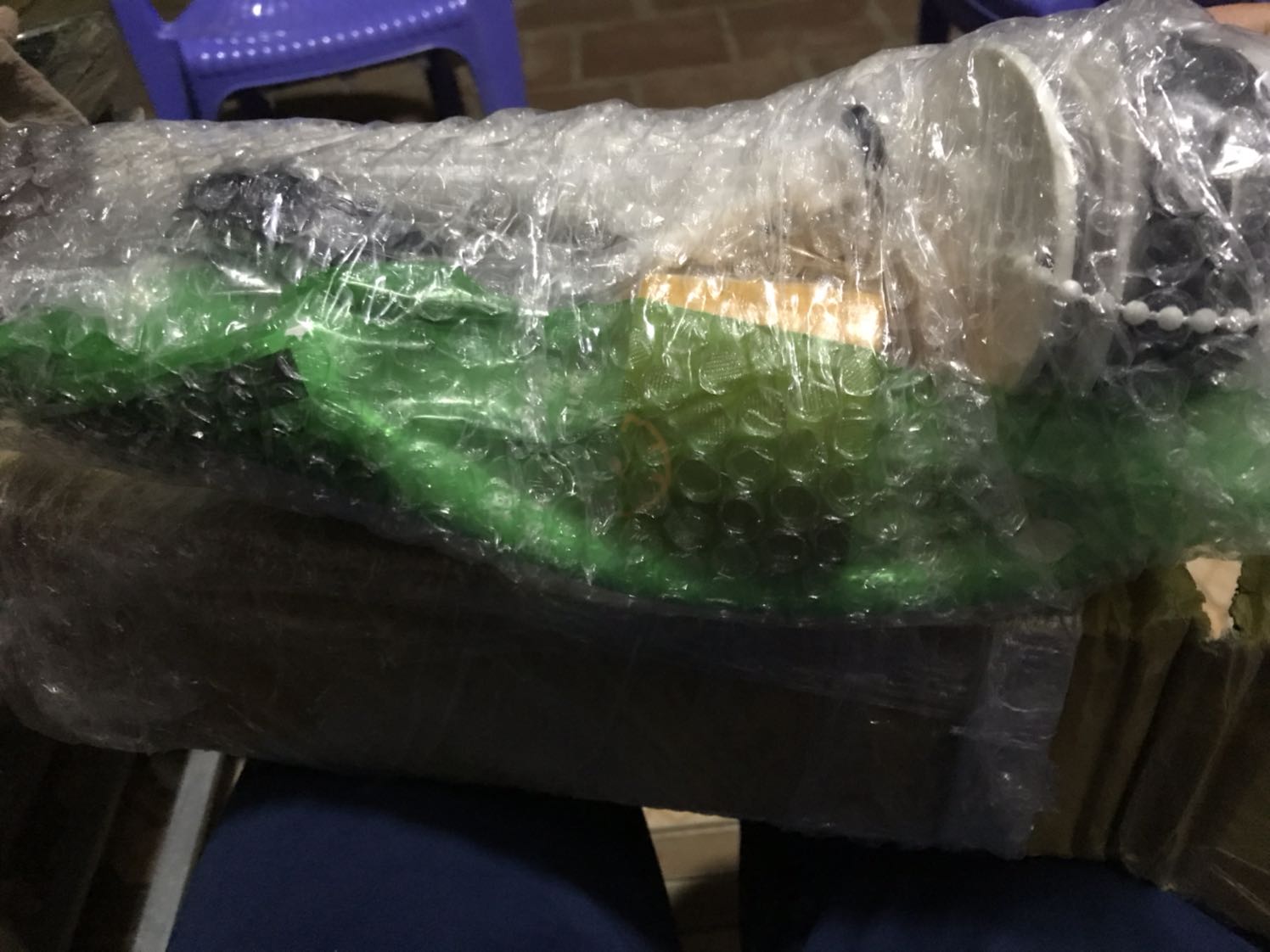 Hàng đẹp đúng hình. Nhìn có vẽ tốt. Sữa dụng có dc hay không còn tuỳ vào bệ nhà bạn.