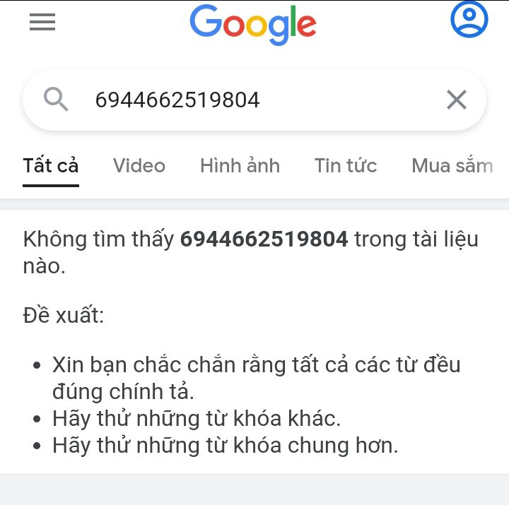 hàng o hiện thông tin khi tra mã vạch mà chỉ hiện của trung quốc.hàng o giữ nhiệt . cái màu đen là mùa ở tiki còn  bạn t mua cái màu đỏ ở chỗ khác giá đắt hơn đây, mẫu mã cũng khác  nhưng nóng bốc khói nghi ngút.của mình ham sale 169 k mà để từ sáng đến trưa nước sôi sục mà chỉ còn ấm  .tiki xem lại shop này chứ mình mua nhìu lần rùi lần này thấy o trả đc mã vạch thấy mất niềm tin  quá