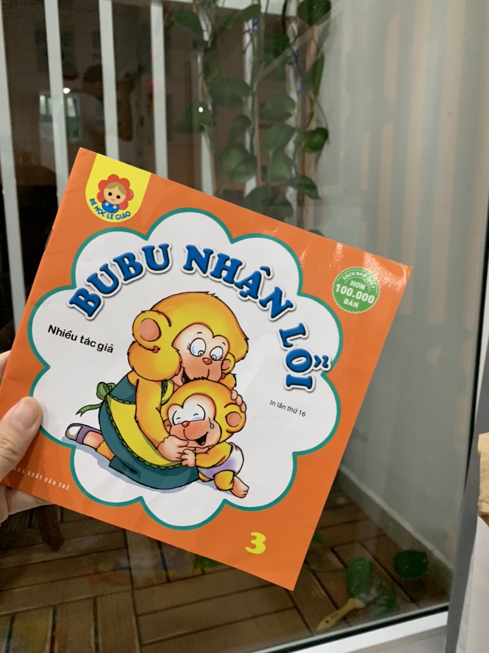 Cháu mình rất thích sách Bubu, hình thức sách đẹp, Bubu rất dễ thương, tình huống trong truyện mình cũng tự kể thêm cho bé dễ hiểu.