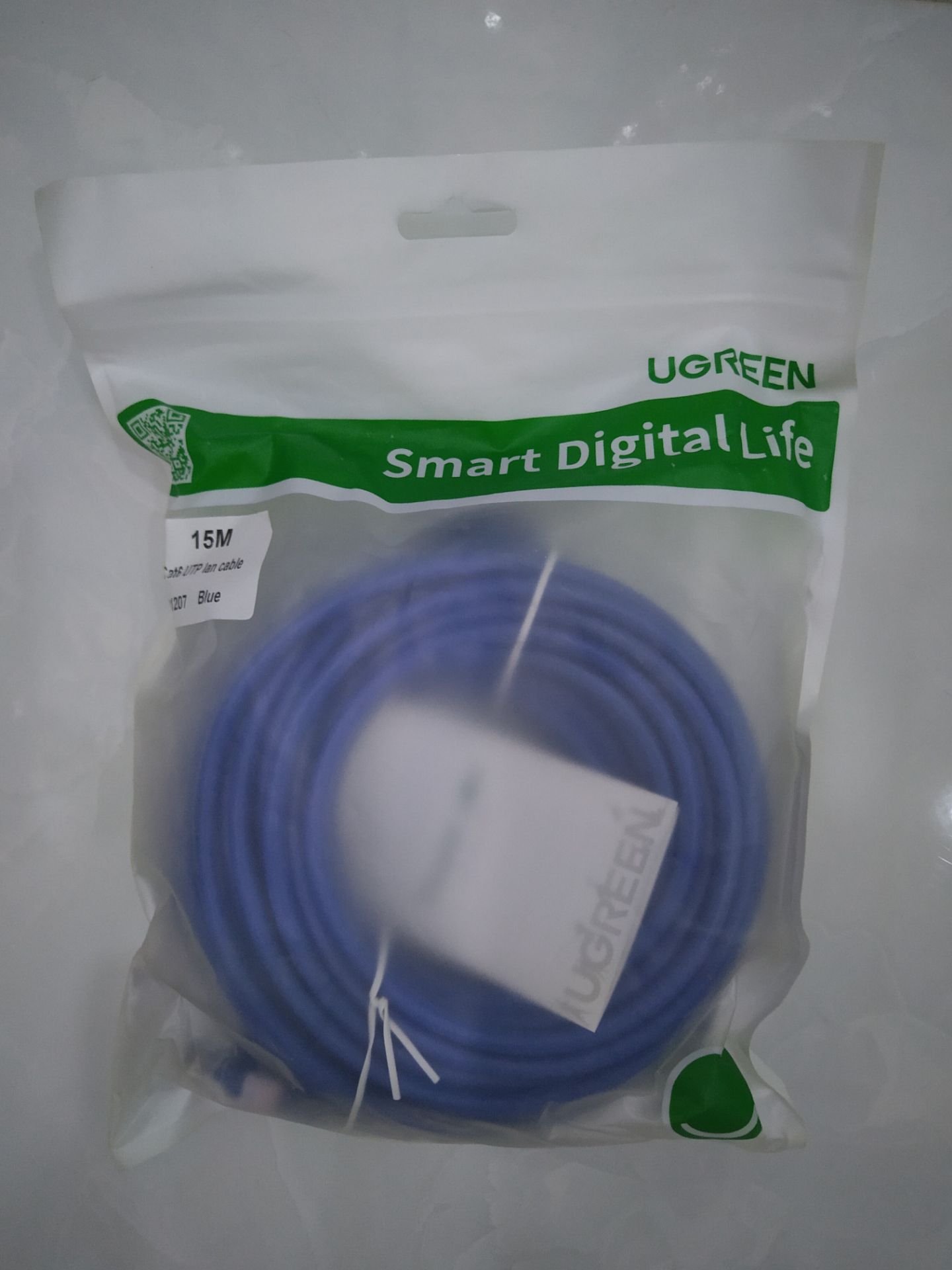 Mình cân nhắc lựa chọn nhiều loại dây cáp và chọn mua của Ugreen vì cảm thấy hàng chất lượng, đúc kín ở phần đầu nối. Bao bì sản phẩm rất hài lòng khách hàng.