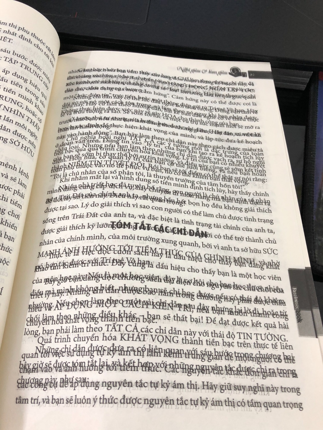 NÊN MUA SÁCH Ở FAHASA. ĐỪNG HAM CỦA RẺ DẪN ĐẾN NHẬN ĐƯỢC SÁCH KHÔNG ĐỌC ĐƯỢC. RẤT THẤT VỌNG VỀ TIKI. ĐÃ MUA SÁCH NHIỀU LẦN MÀ CHƯA LẦN NÀO LÀM MÌNH HÀI LÒNG.