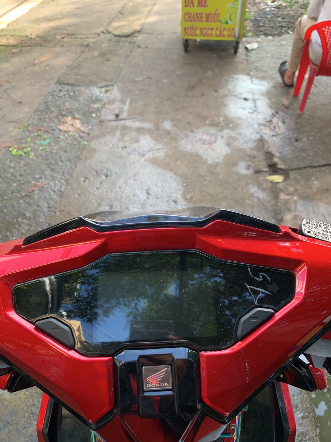 Hàng bên này thì khỏi chê, mình là tín đồ của hãng sẽ ủng hộ dài lâu