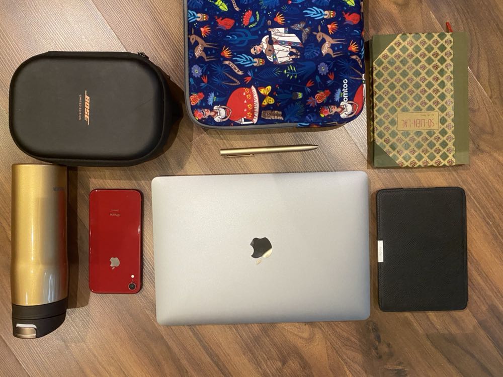 Tiki giao hàng nhanh, đóng gói cẩn thận. Thiết kế đẹp & sử dụng tiện lợi.