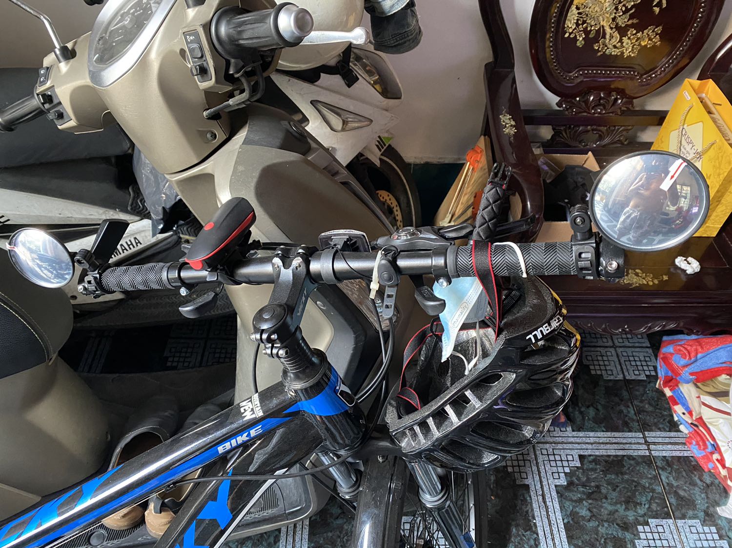 Kính nhìn rất ok và gọn, chắc chắn. Sản phẩm ưng ý!