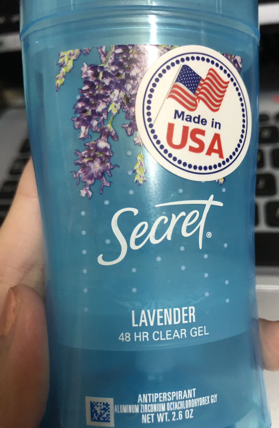 Đọc đánh giá thấy mn bảo mùi hắc, nhưng theo mình thì mùi kh hắc lắm đâu, thơm nhè nhẹ, thích lắm. Date còn xa nữa. Oki nha