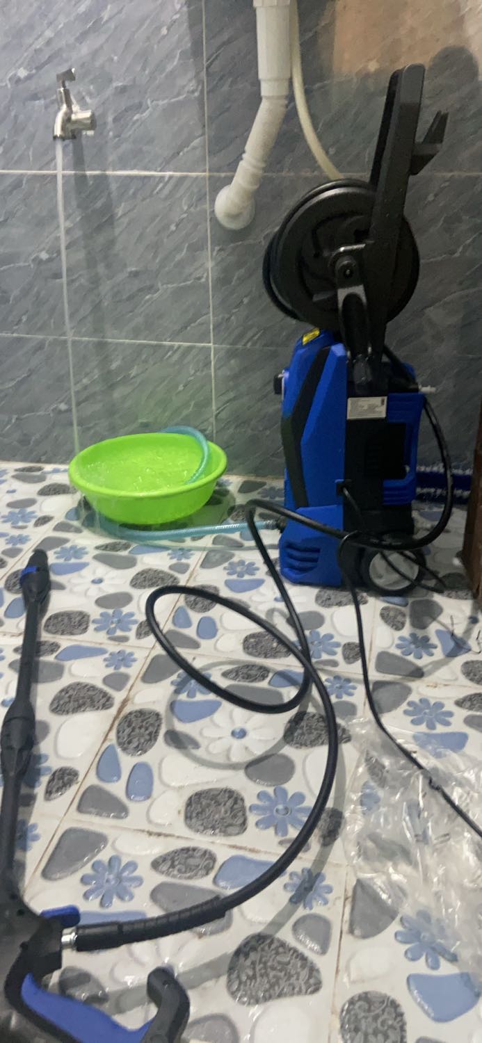 như ***. máy mới mua về cắm điện chạy chập chờn , ra nước nhỏ giọt và cuối cùng không tín hiệu. Đề nghị tiki đổi cái mới như ***. máy mới mua về cắm điện chạy chập chờn , ra nước nhỏ giọt và cuối cùng không tín hiệu. Đề nghị tiki đổi cái mới