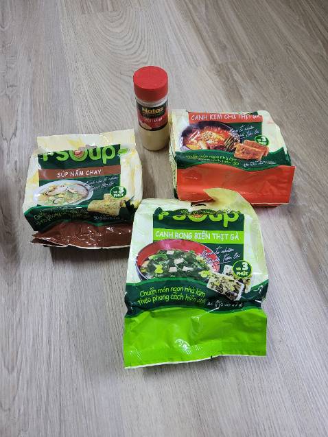 Mới nhận hàng chưa thử ăn. Cầm gói thấy nhẹ tênh. Hình như mỗi viên canh nặng có 10 gam. Để ăn rồi vào đánh giá tiếp😅
P/s: canh ngon nha mọi người. Màu vẫn xanh như rau tươi Mới nhận hàng chưa thử ăn. Cầm gói thấy nhẹ tênh. Hình như mỗi viên canh nặng có 10 gam. Để ăn rồi vào đánh giá tiếp😅
P/s: canh ngon nha mọi người. Màu vẫn xanh như rau tươi