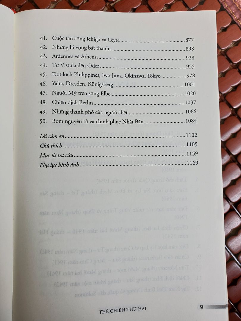 Quá hay để đọc. Một phân tích đa chiều về cuộc chiến, không hề phân biệt, không áp lực bởi chính trị, phe phái. Mong chờ những cuốn tiếp theo của tác giả.