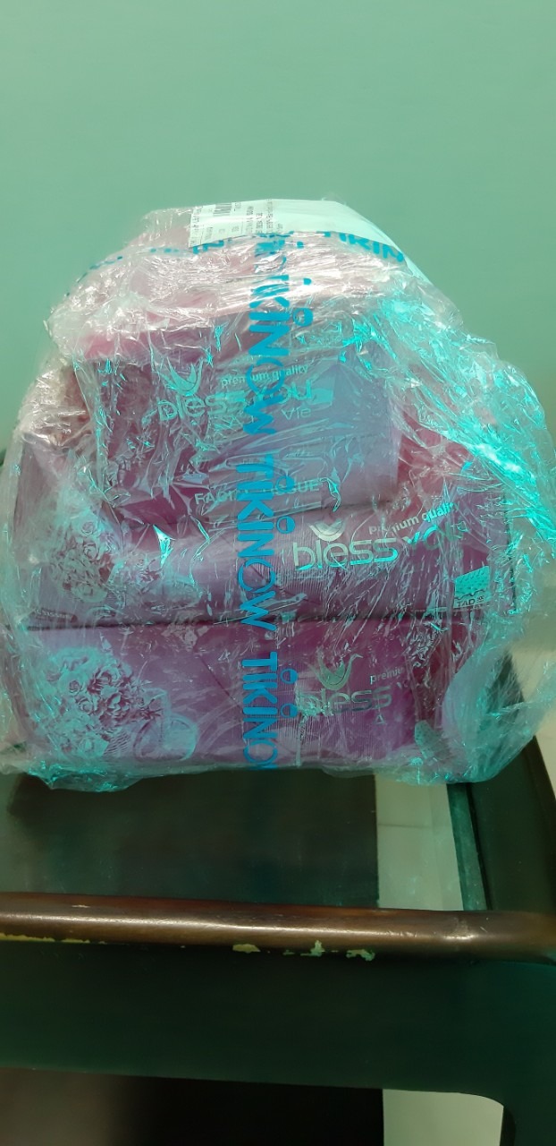 Hàng tốt, nhưng đóng gói giao hàng móp méo, rất cẩu thả