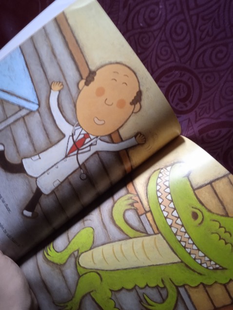 ehon bên này chuẩn nhật luôn ạ, đã mua nhiều bên nhưng vẫn thích bên này nhất