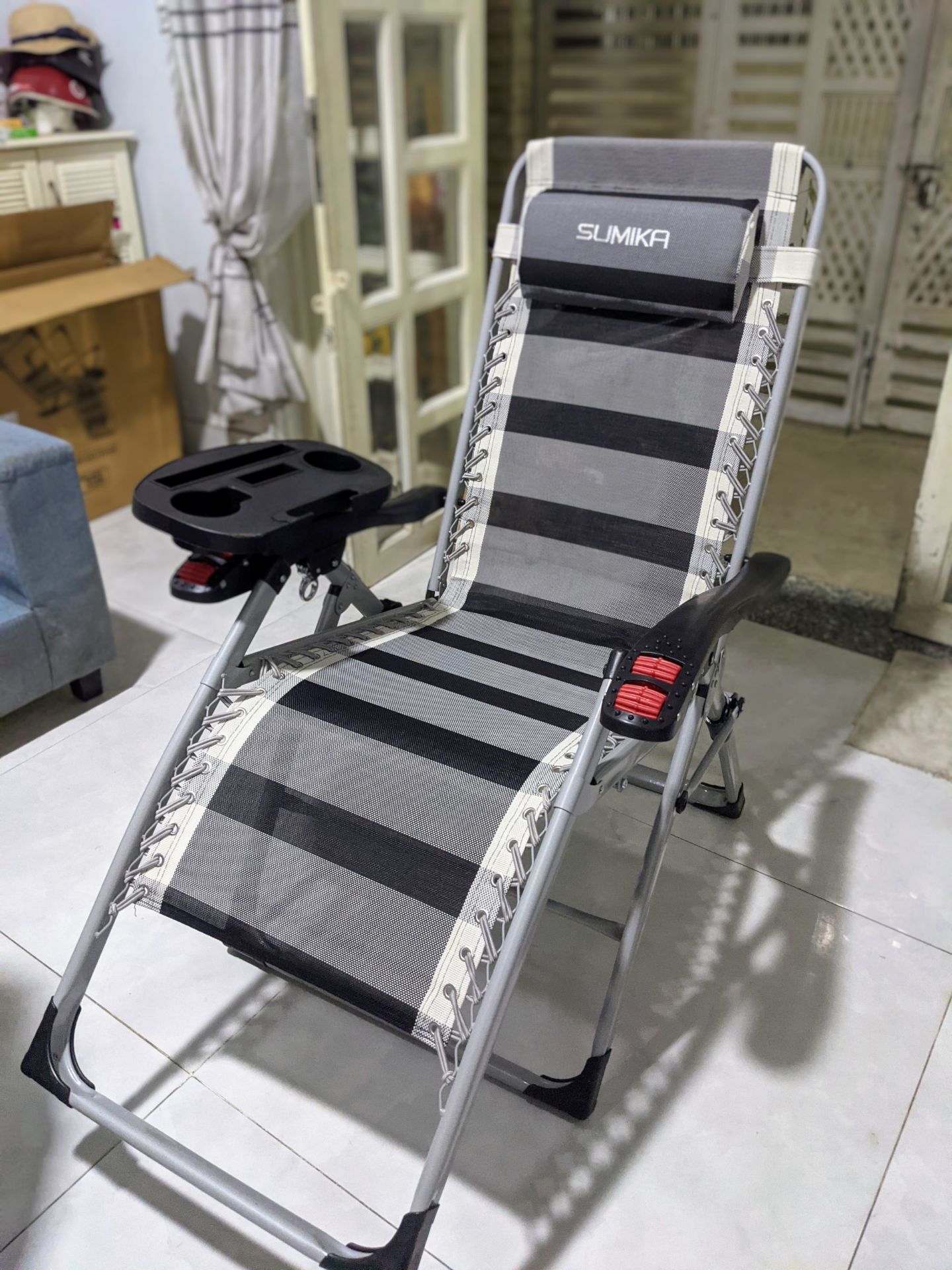 sản phẩm tốt, do mình về quê lấy chồng nên muốn nhượng lại, bán rẻ lại chỉ 900k cho bạn nào ở HCM, mình chưa sử dụng, chỉ khui hàng kiểm tra. Ghế rất chắc, ngồi hay nằm đều êm và màu sắc, ngoại hình ở ngoài đẹp hơn hình chụp. sdt mình ***, bạn nào cần thì pm mình nha.
Mong Ad duyệt tin cho ạ. Cảm ơn