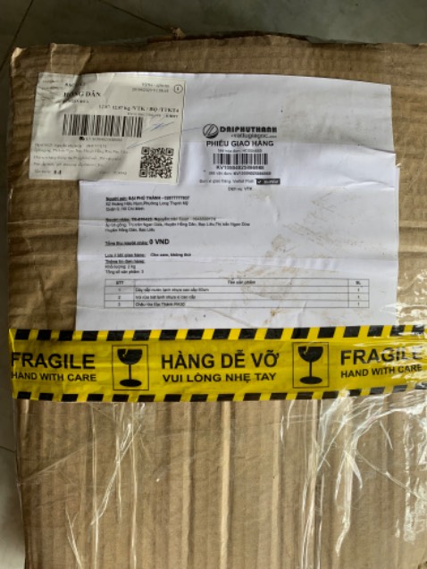 Thời gian giao hàng nhanh! Tuy nhiên vận chuyển bị móp méo sản phẩm! Bù lại shop rất nhiệt tình và chu đáo, không muốn mua nhưng sự ân cần và nhiệt tình của shop nên mua luôn! Mọi người nên mua ở shop này!