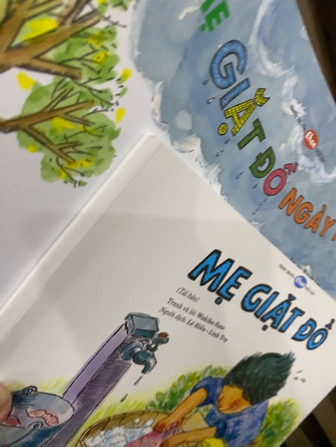 shop đóng gói cẩn thận có cả thư cảm
ơn và hình dán cho con