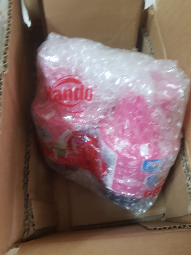 tôi đăt hàng mua 2 combo 2 chai tây bôn câù. khi giao hàng giao 1 combo. Yêu câu giao bù lai.