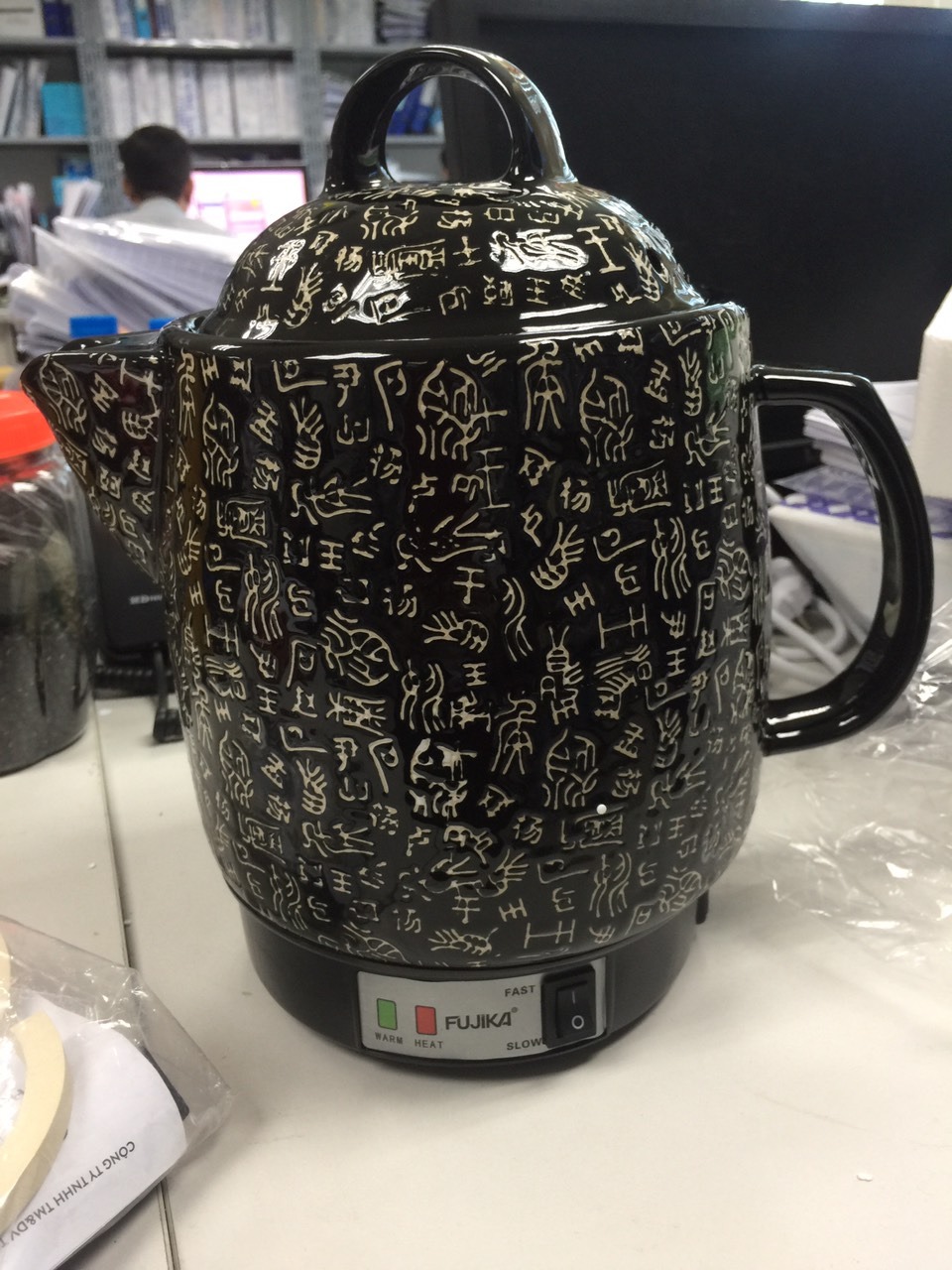 Mình đã nhận được hàng, tuy nhiên cái vòng tròn bên trong bị vỡ, mình có thể đổi lấy vòng khác được không Tiki