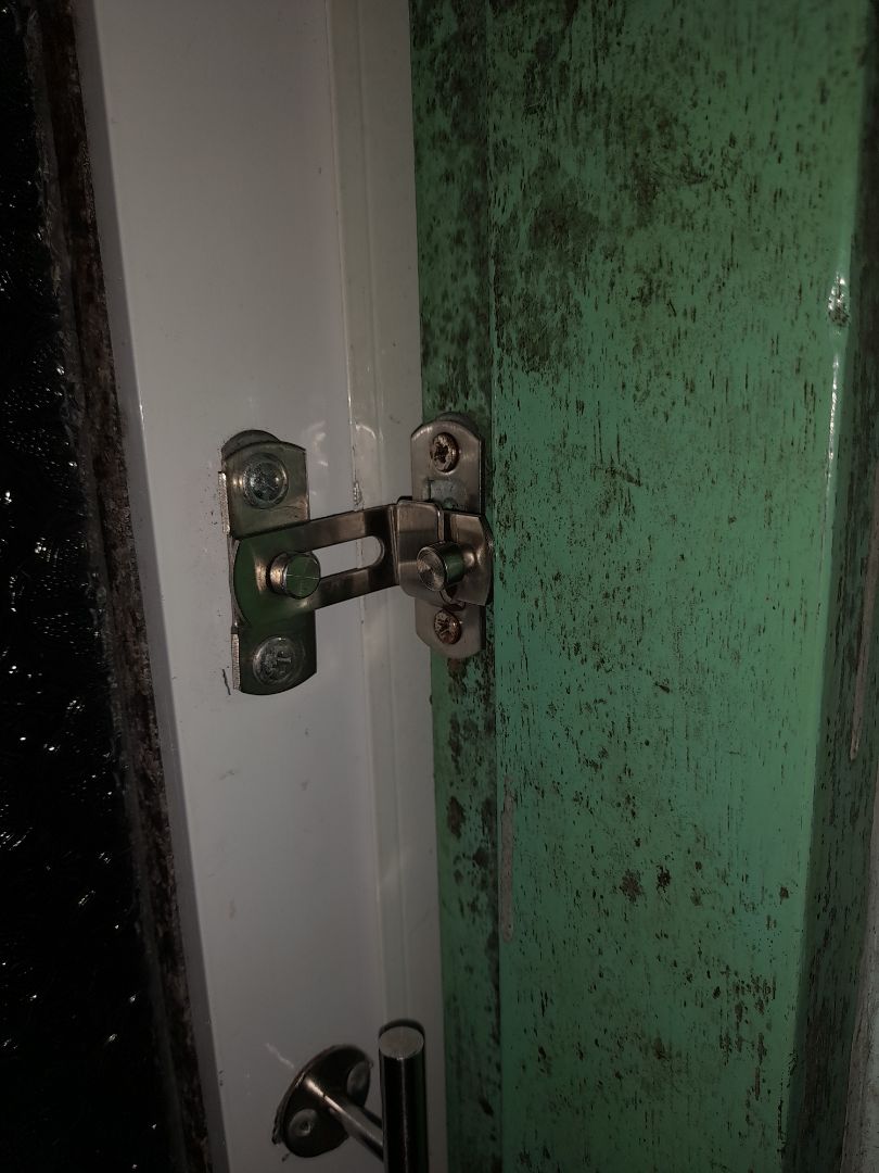 hàng ok nhưng nó hơi nhỏ cũng tạm dùng đc