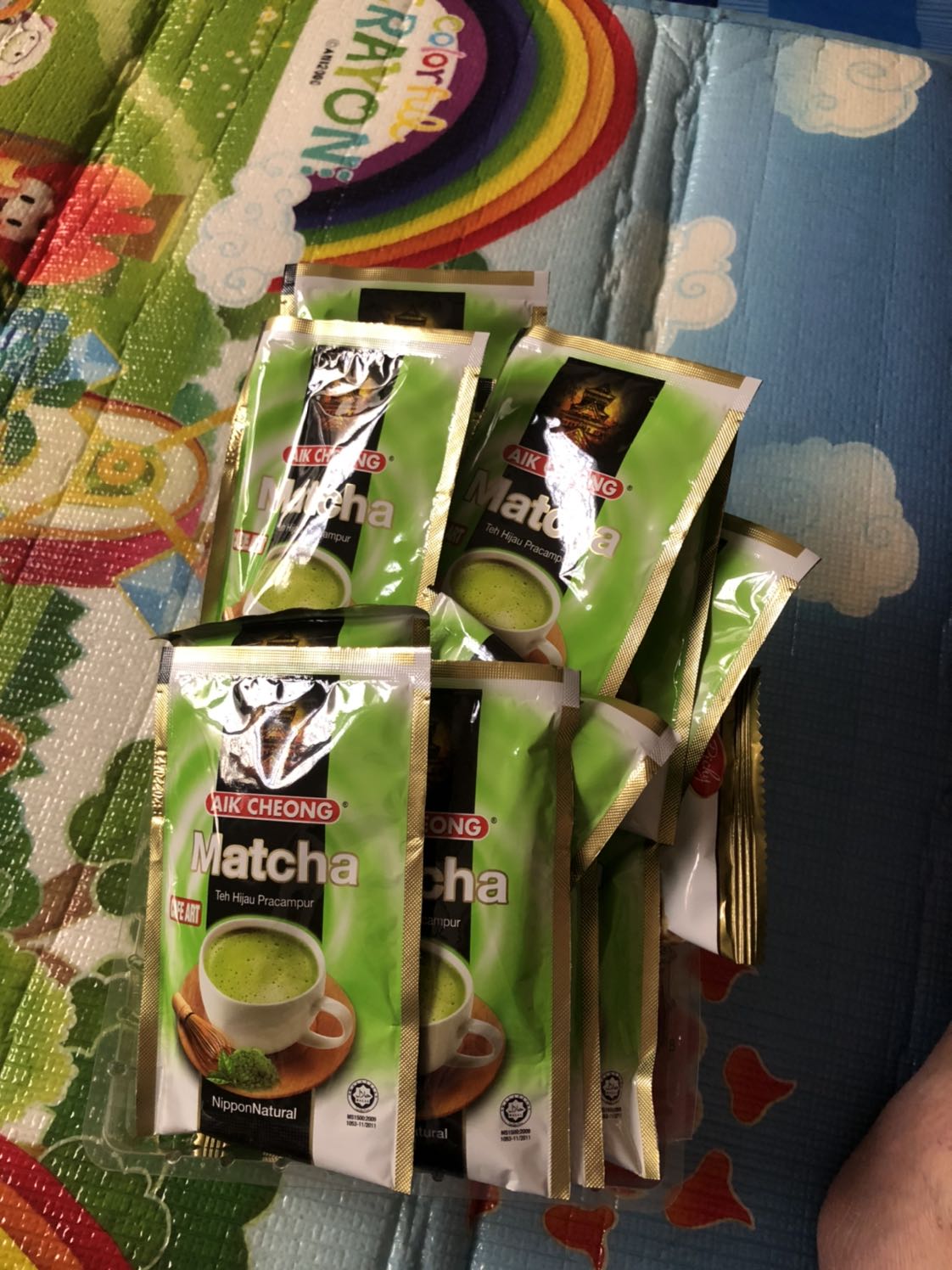 Thơm mùi trà xanh,uống nóng đá đều ngon... rất hài lòng với sản phẩm này.