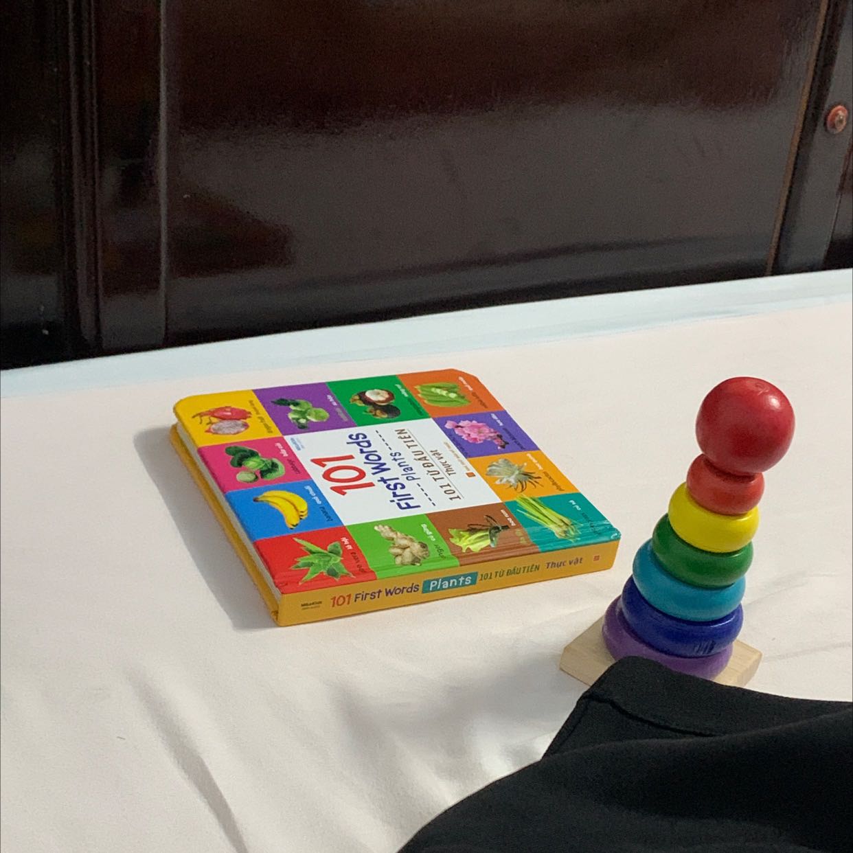 Sách đẹp lắm ạ, nên mua nha mọi người