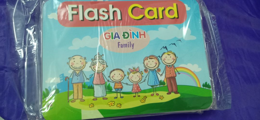 Mình đã nhận được sản phẩm. Giấy dày. Mầu sắc tươi sáng. Rất đẹp. Mình rất thích mà bé cũng rất thích nữa. Cảm ơn shop