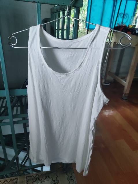 Chất liệu tốt, mặc vừa vặn.