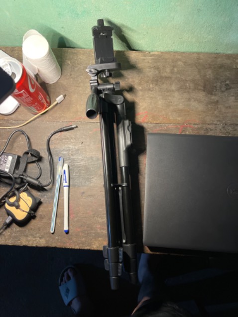 Tiền nào của nấy nha mấy bạn. Khá chắc chắn hơn hẳn loại mấy chục. Shop ship nhanh nha, giao đúng hẹn kịp trước Tết. Mua của shop xong thấy có shop bán rẻ hơn nhưng không sao, vấn rất hài lòng