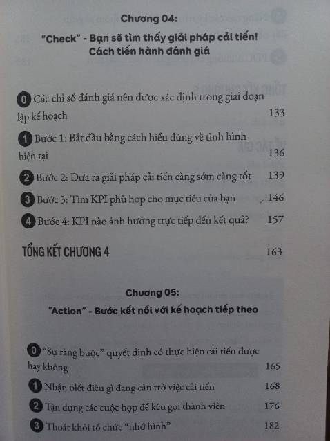 Sách viết rất đơn giản, thực tế, có tầm của chuyên gia tư vấn cấp cao về quản trị doanh nghiệp. Văn phong của tác giả đơn giản, dễ hiểu, dễ nhớ. Các vấn đề được đề ra và giải quyết rất thấu đáo trong từng chương